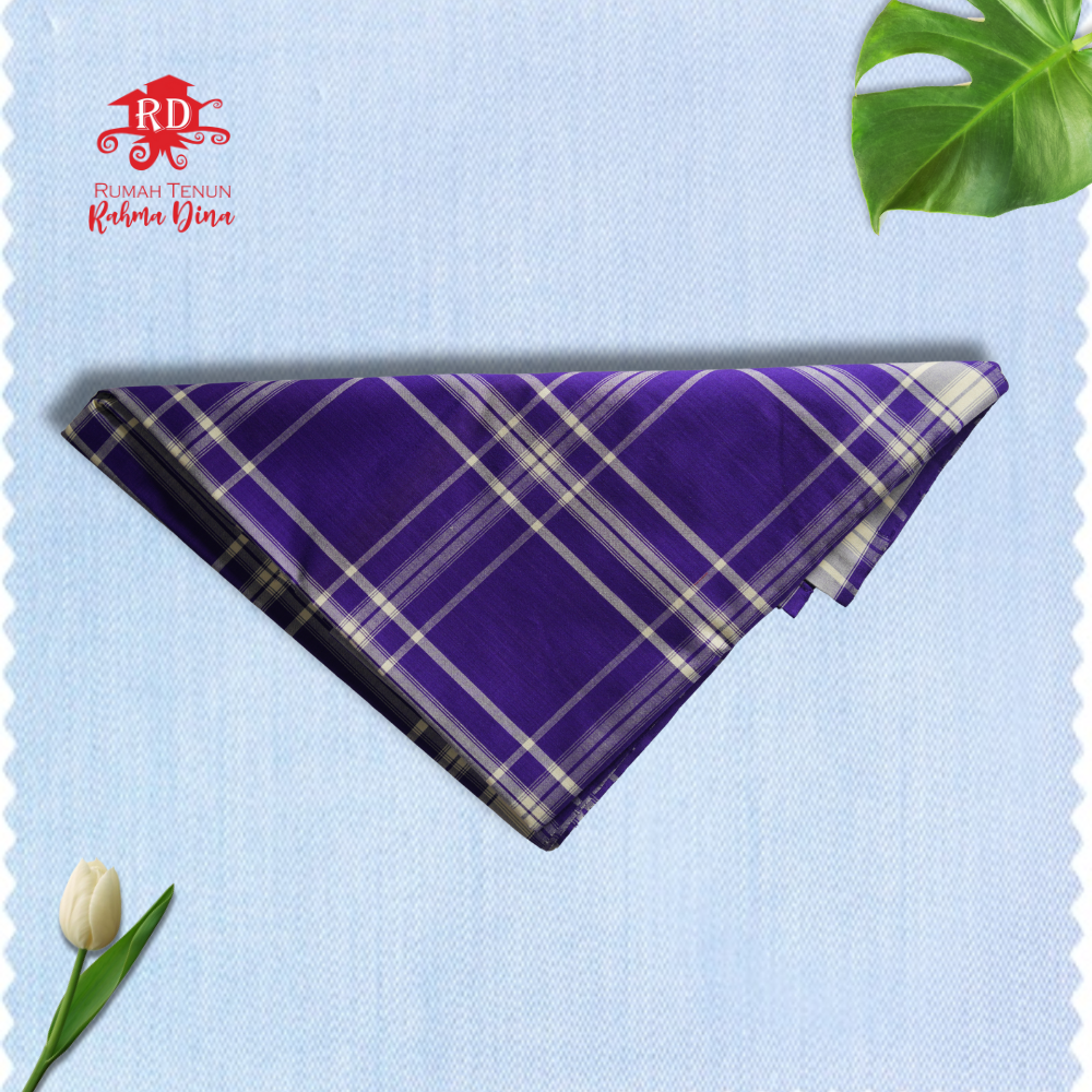 Sarung Tenun Motif Hatta